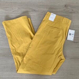 Nike Men's Yellow Chino Golf Pants